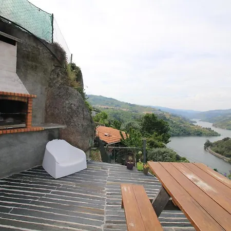 Douro Mesio Resende