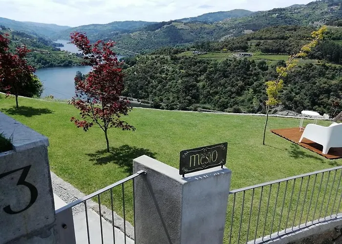 Douro Mesio Feriehus *